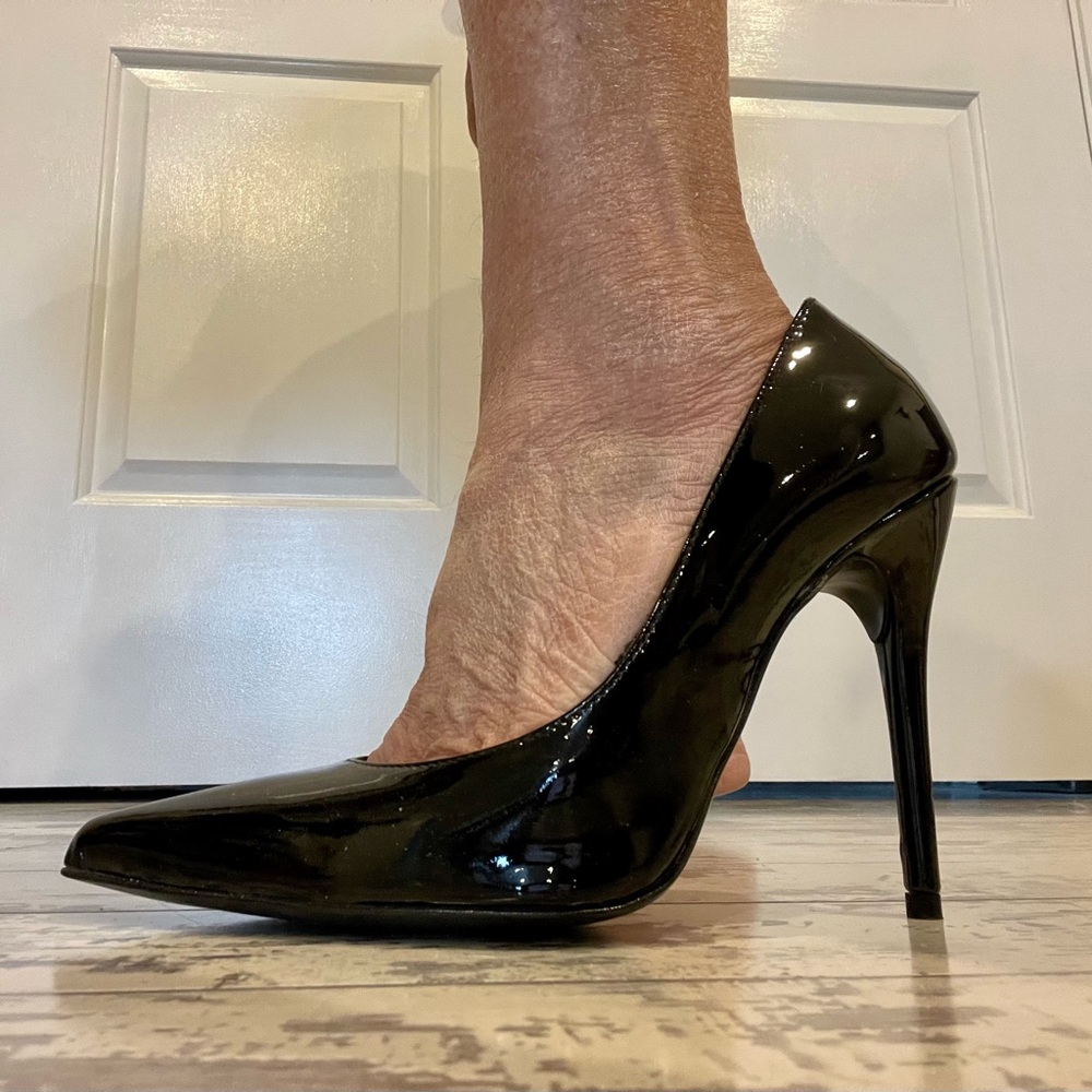 Black patent leather heels/pumps- George J Love
